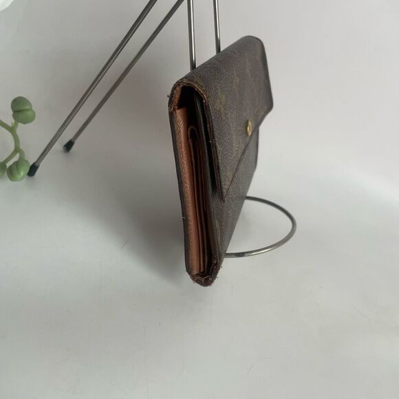 Authentic Louis Vuitton Monogram Tresor Etui Trifold Wallet - Picture 3 of 16